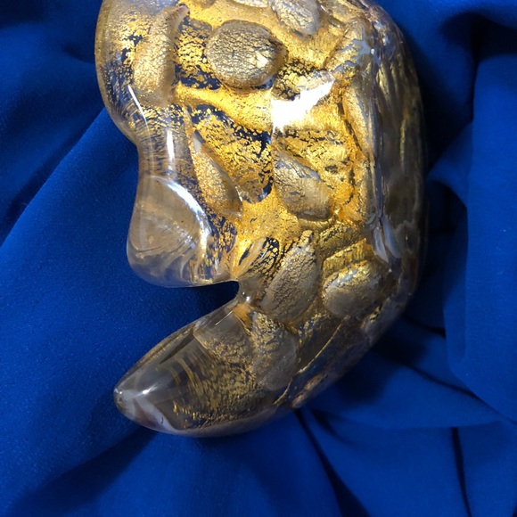 Elegant Vintage Gold Swirl Ashtrays - Picture 6 of 6